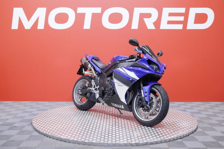 Yamaha - YZF-R1 - // Devil / Suomi-pyörä / Huoltokirja / Varashälytin / 3x Avaimet // - Moottoripyörä