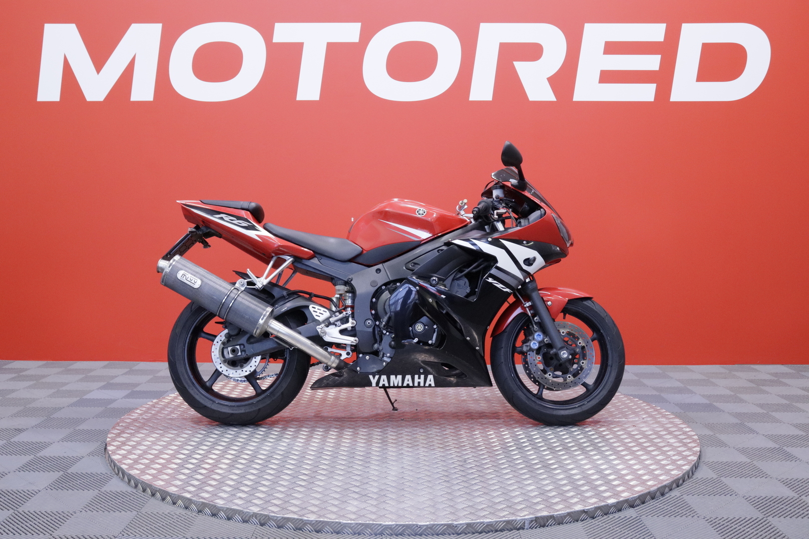 Yamaha - YZF-R6 - // MIVV Slipari / Öhlins ohjausiskari // - Moottoripyörä
