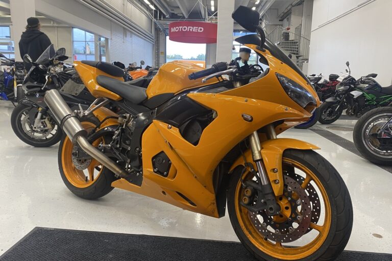Yamaha - YZF-R6 - // Juuri saapunut / Shifter / Leovince SBK // - Moottoripyörä