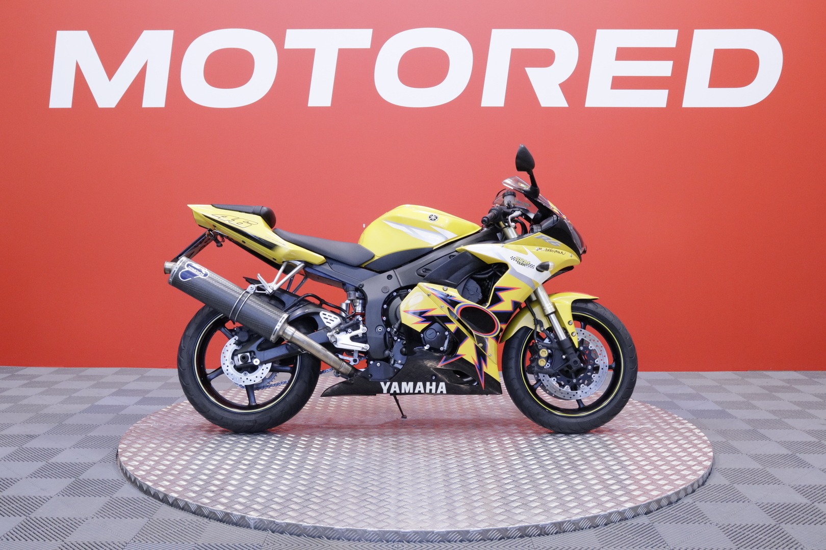 Yamaha - YZF-R6 - Valentino Rossi Edition // Suomi-pyörä / Termignoni // - Moottoripyörä