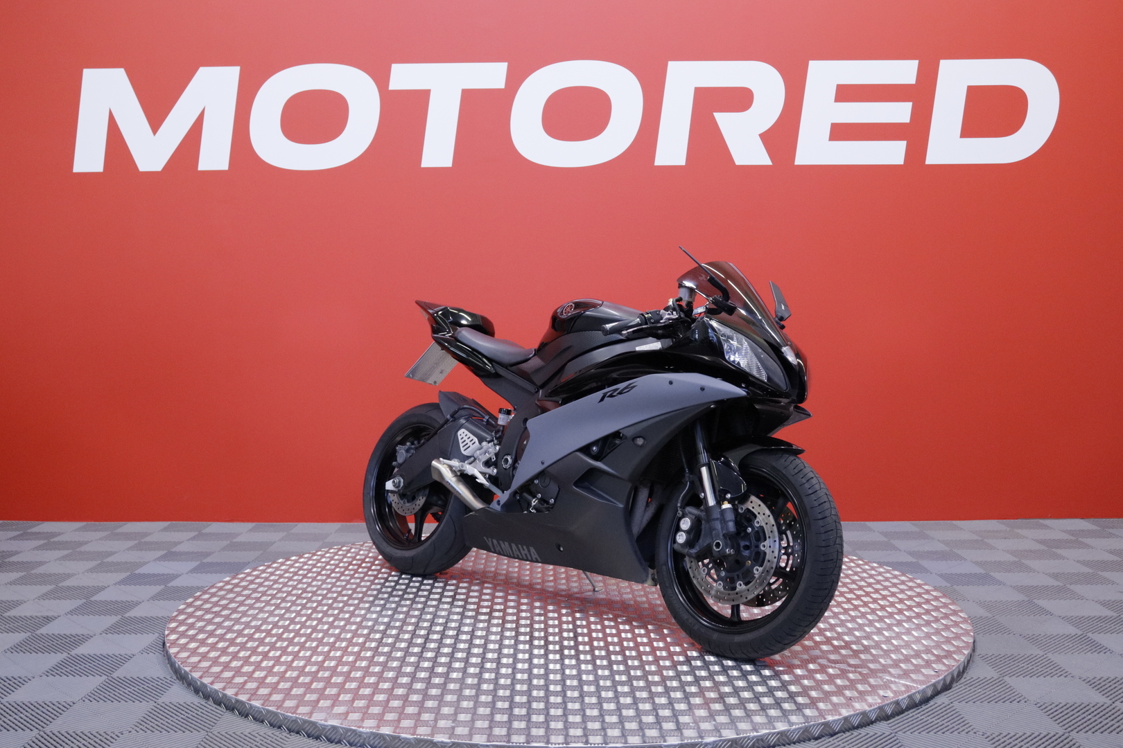 Yamaha - YZF-R6 - // 3 om. Suomipyörä / Slipari // - Moottoripyörä