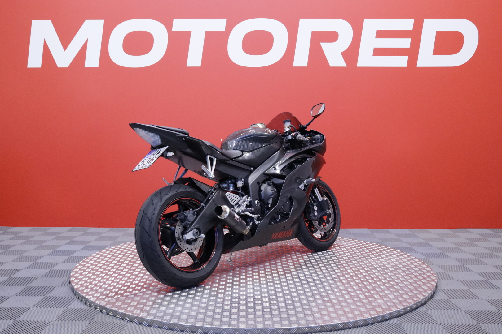Yamaha - YZF-R6 - // Suomipyörä / Huoltokirja / SC slipari // - Moottoripyörä