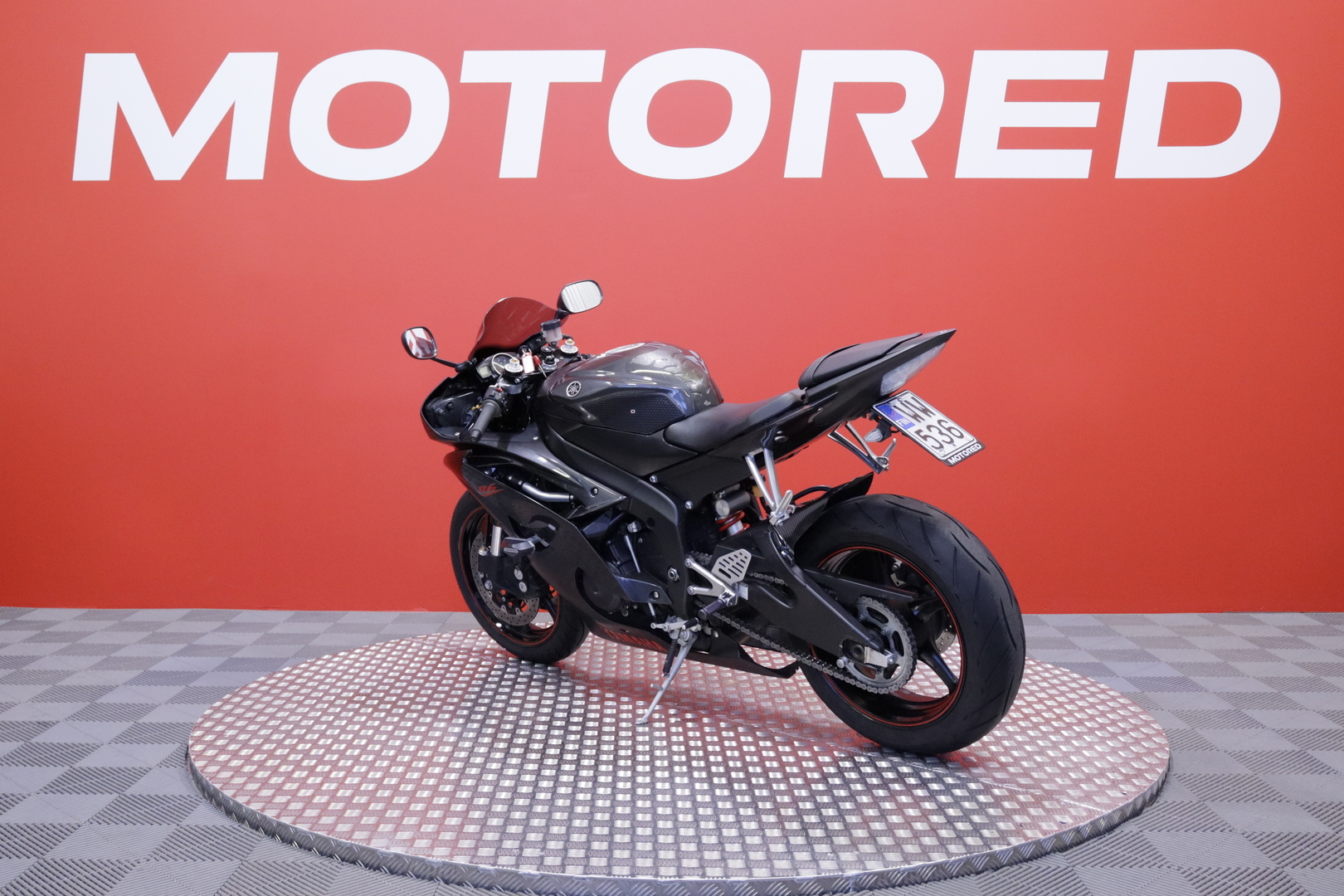 Yamaha - YZF-R6 - // Suomipyörä / Huoltokirja / SC slipari // - Moottoripyörä