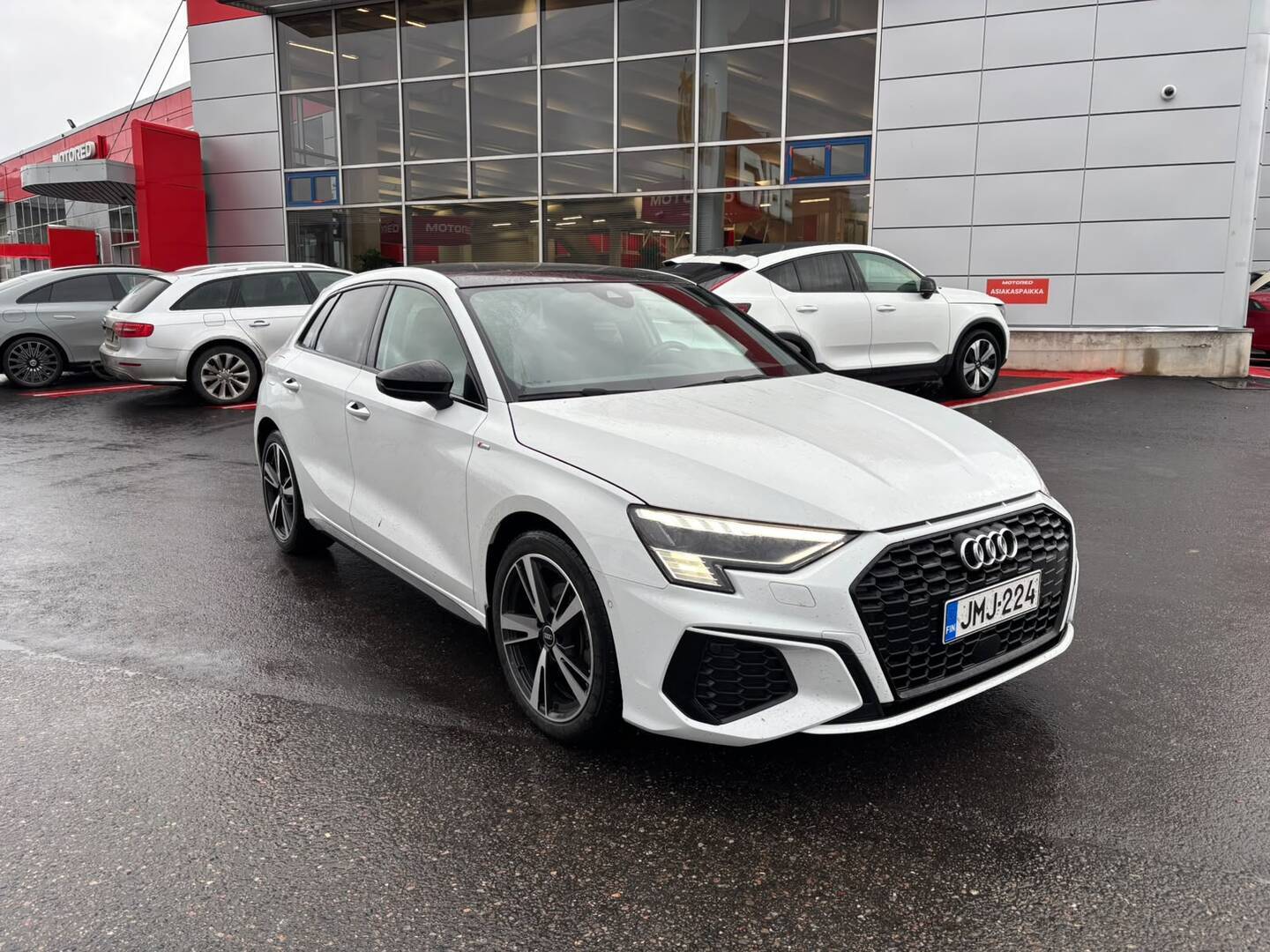 Audi - A3 - A3 40 TFSIe Viistoperä (AB) 4ov 1395cm3 A - Viistoperä