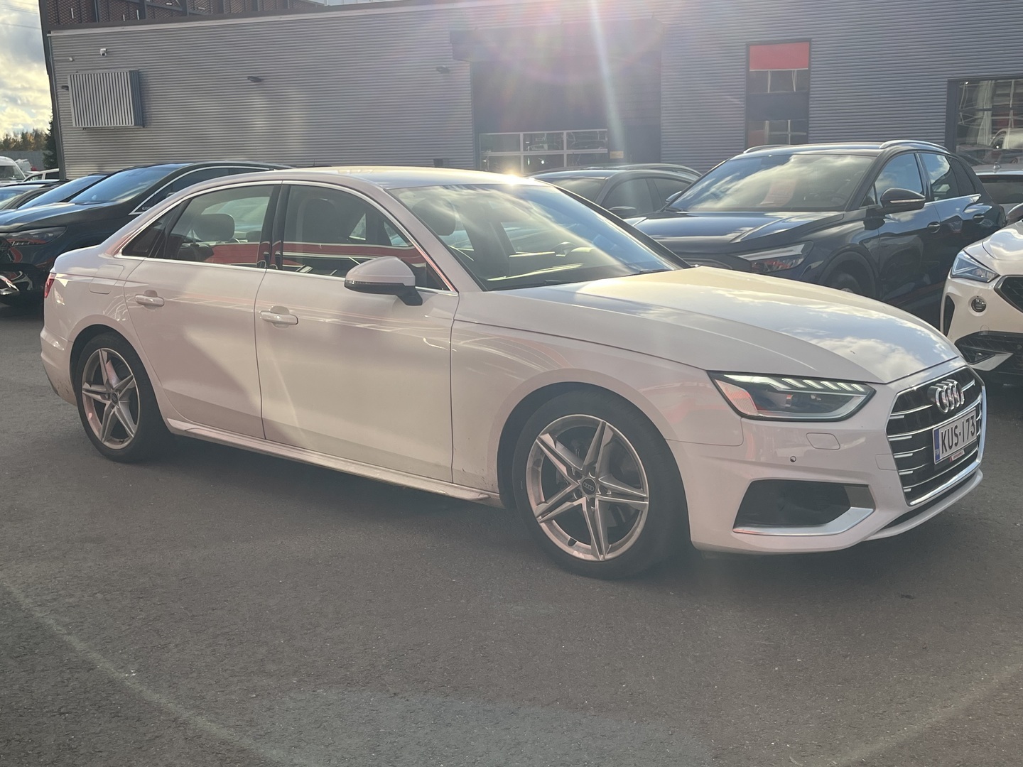 Audi - A4 - Sedan Progress 35 TFSI 110kW MHEV S tronic - Sedan
