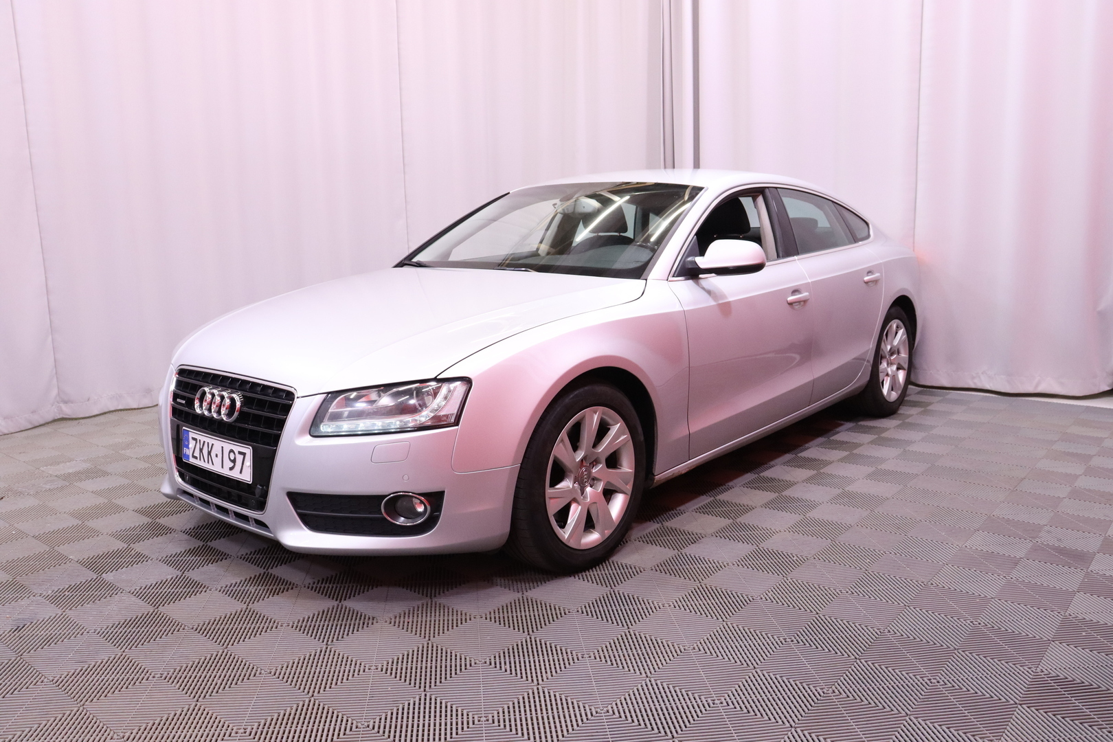 Audi - A5 - A5 Viistoperä (AB) 4ov 2967cm3 A - Viistoperä