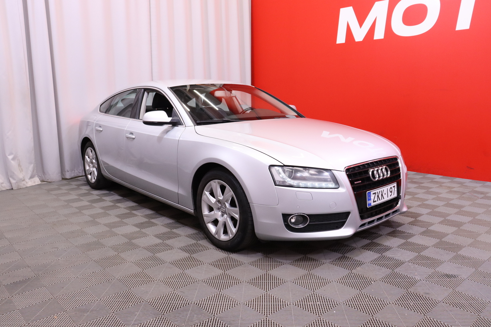 Audi - A5 - A5 Viistoperä (AB) 4ov 2967cm3 A - Viistoperä