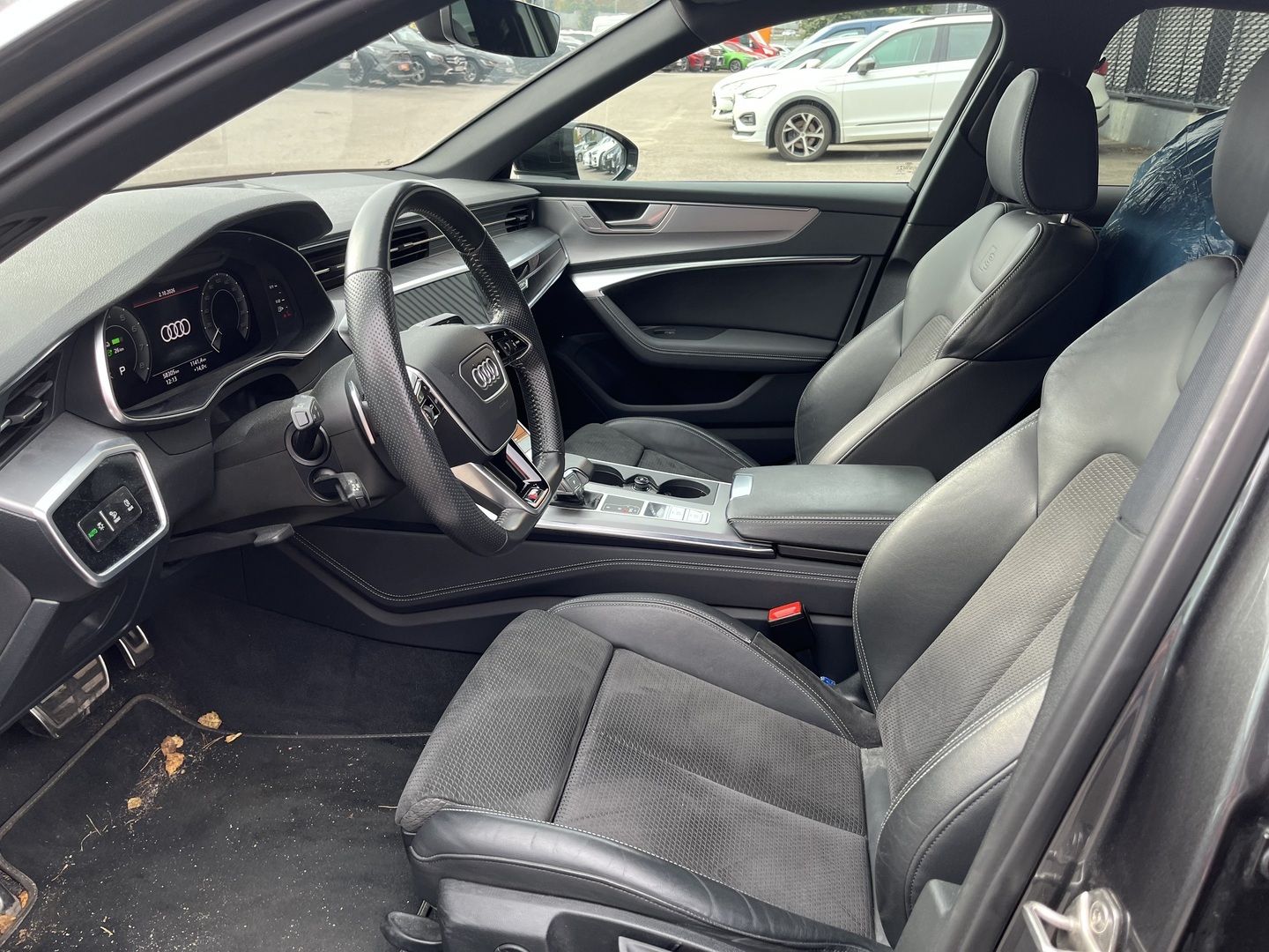 Audi - A6 - Sedan Business Sport 55 TFSI e quattro S tronic S-line - Sedan