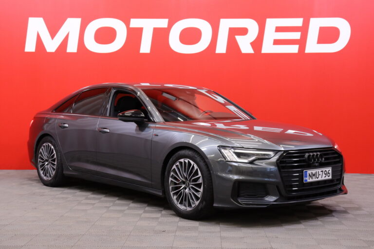 Audi - A6 - Sedan Business Sport 55 TFSI e quattro S tronic S-line - Sedan