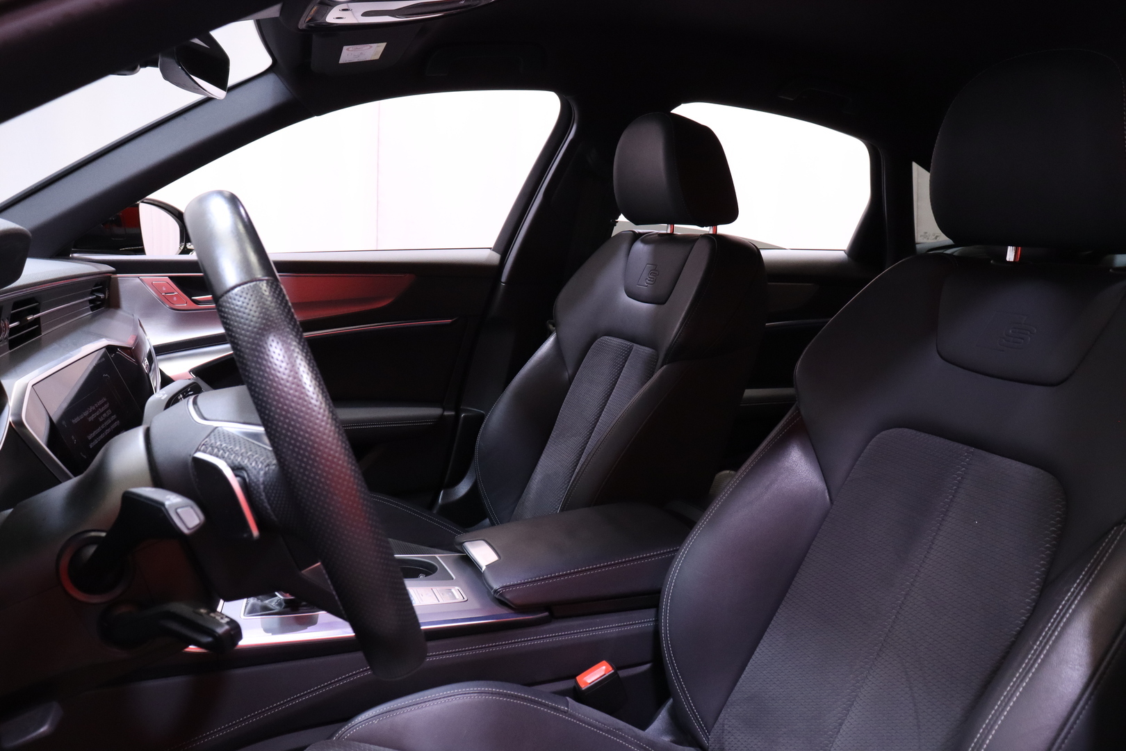Audi - A6 - Sedan Business Sport 55 TFSI e quattro S tronic S-line - Sedan