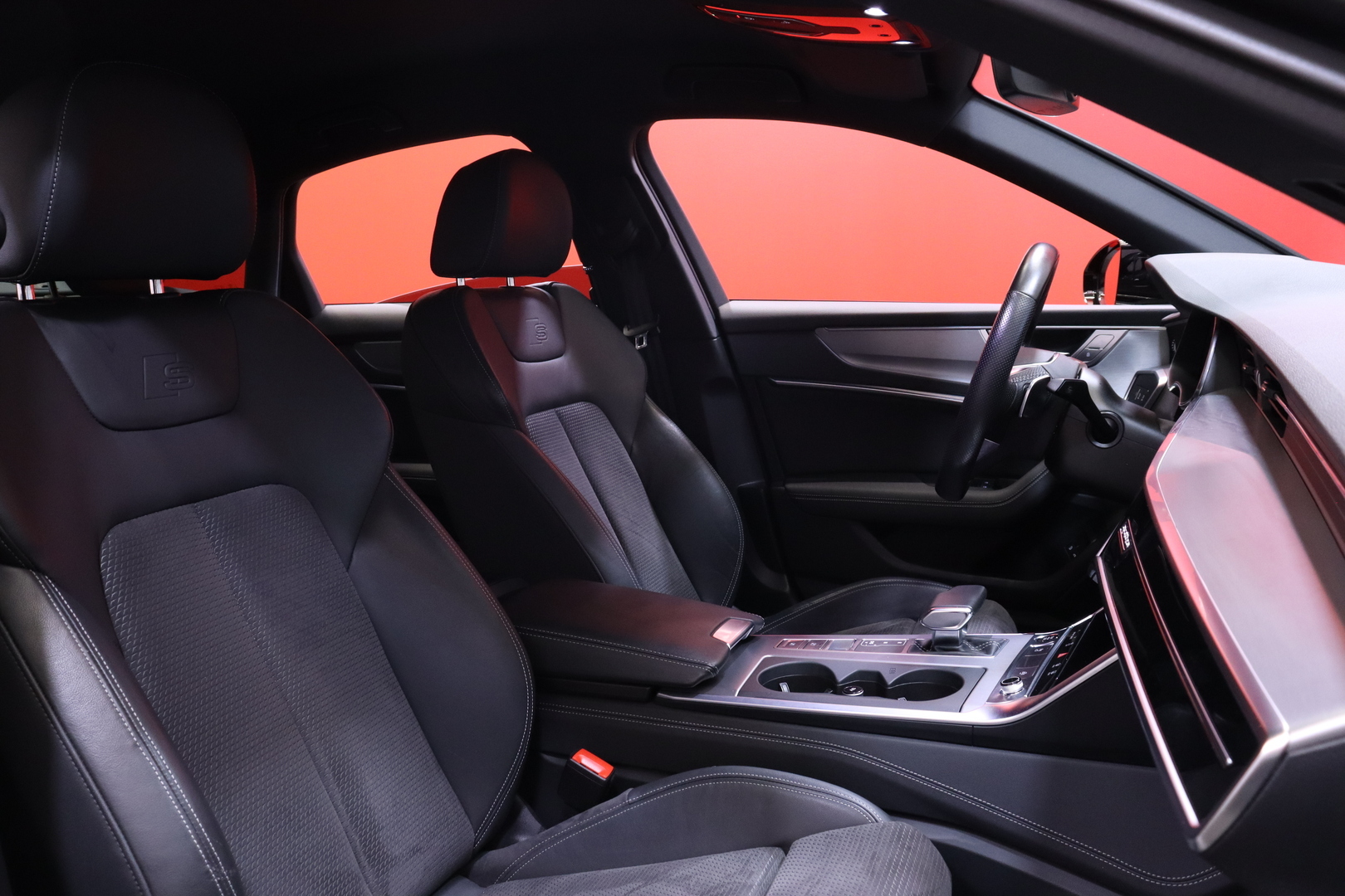 Audi - A6 - Sedan Business Sport 55 TFSI e quattro S tronic S-line - Sedan