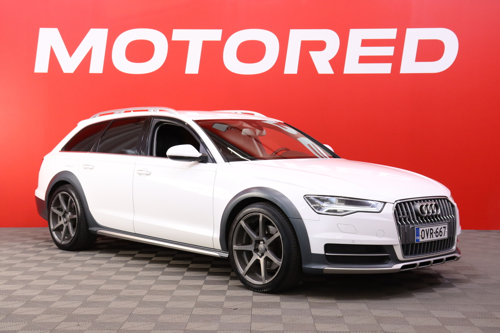 Audi - A6 allroad quattro - Land of quattro 3,0 V6 TDI 140 kW quattro S tronic - Farmari