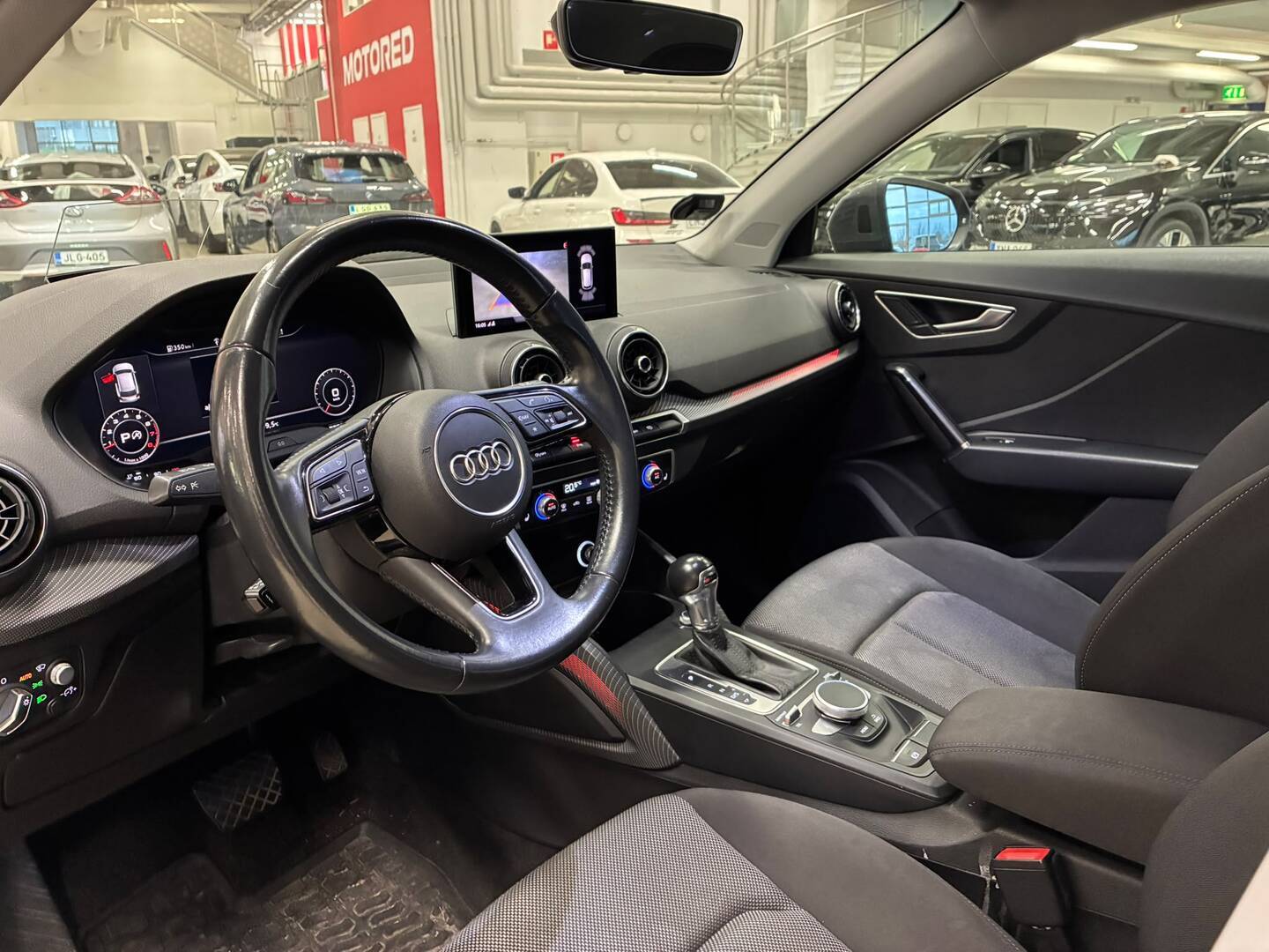 Audi - Q2 - Business 1,4 TFSI COD 110 kw S Tronic - Farmari