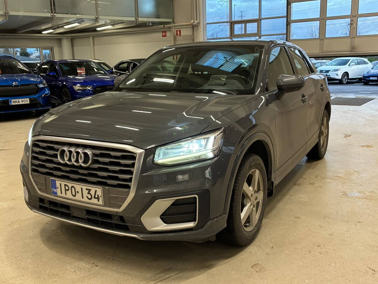 Audi - Q2 - Business 1,4 TFSI COD 110 kw S Tronic - Farmari