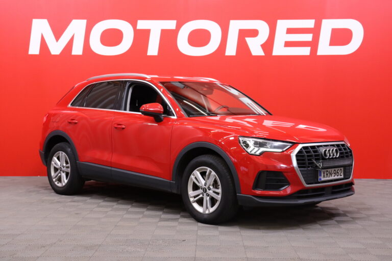 Audi - Q3 - Business 45 TFSI e 180 kW S tronic - Maastoauto