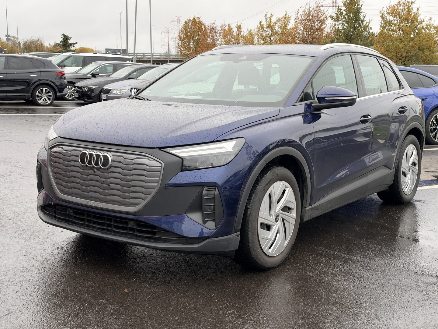 Audi - Q4 e-tron - 35 e-tron - Maastoauto
