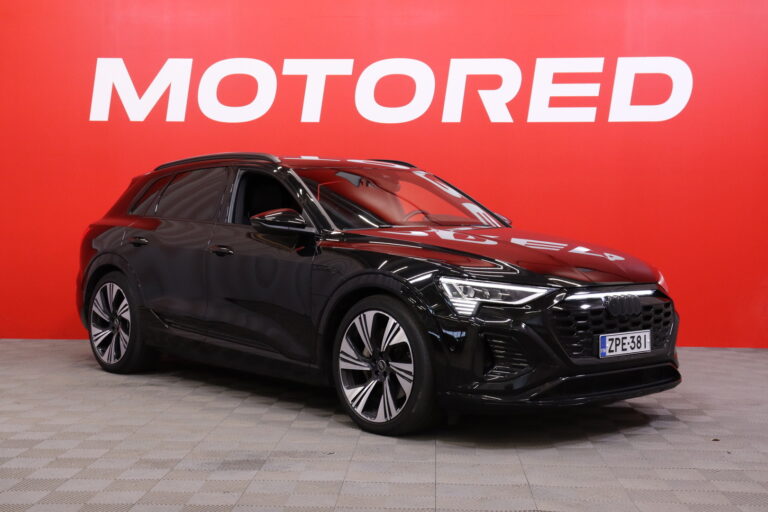 Audi - Q8 e-tron - SUV 55 Land of quattro - Maastoauto