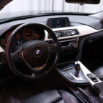 BMW - 318 - F30 Sedan 318i A Business Exclusive - Sedan
