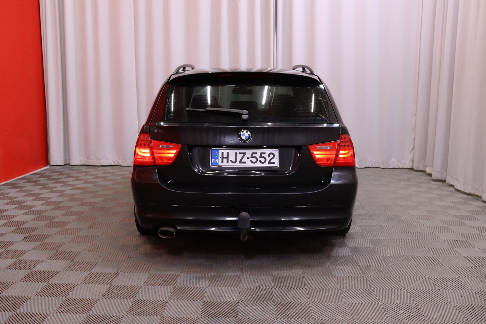 BMW - 318 - E91 Touring 318d A Business - Farmari