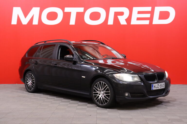BMW - 318 - E91 Touring 318d A Business - Farmari