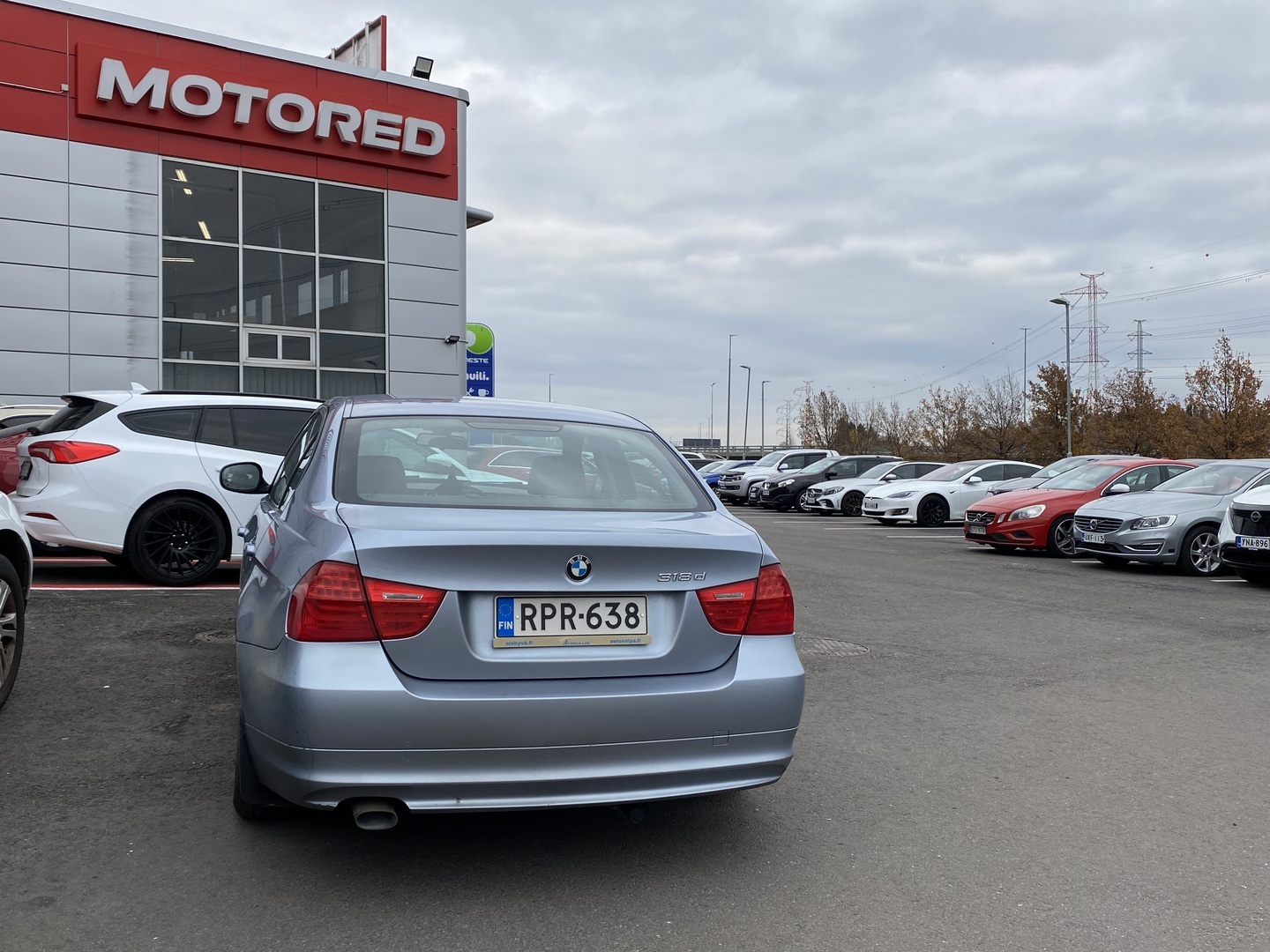 BMW - 318 - E90 Sedan 318d A Business Comfort - Sedan