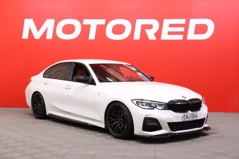 BMW - 320 - G20 Sedan 320d A xDrive Launch Edition M Sport - Sedan