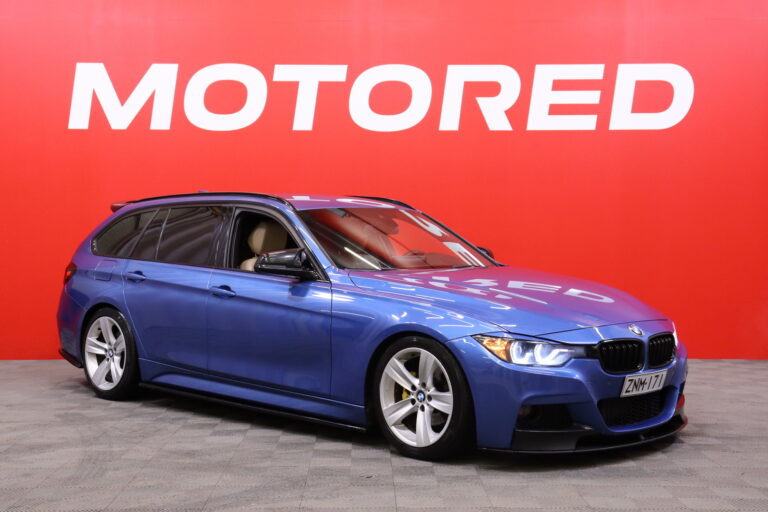 BMW - 320 - F31 Touring 320d TwinPower Turbo A xDrive Business Automatic - Farmari