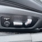BMW - 330 - G20 Sedan 330e iPerformance Launch Edition Sport - Sedan