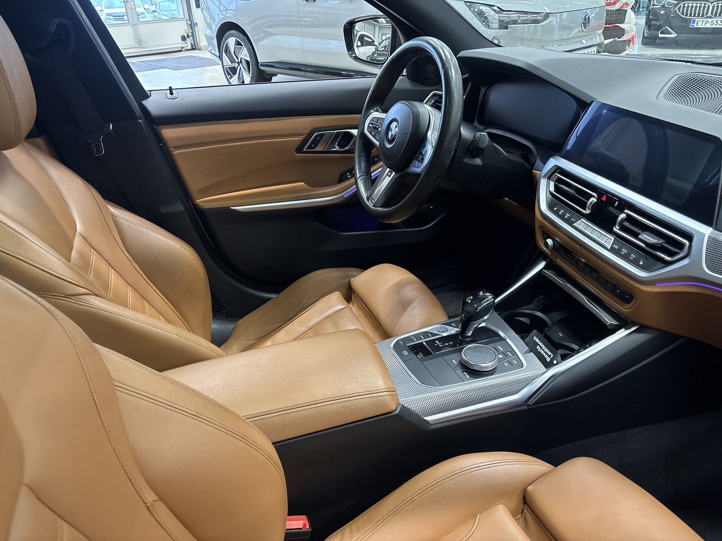 BMW - 330 - G20 Sedan 330e iPerformance Launch Edition M Sport - Sedan