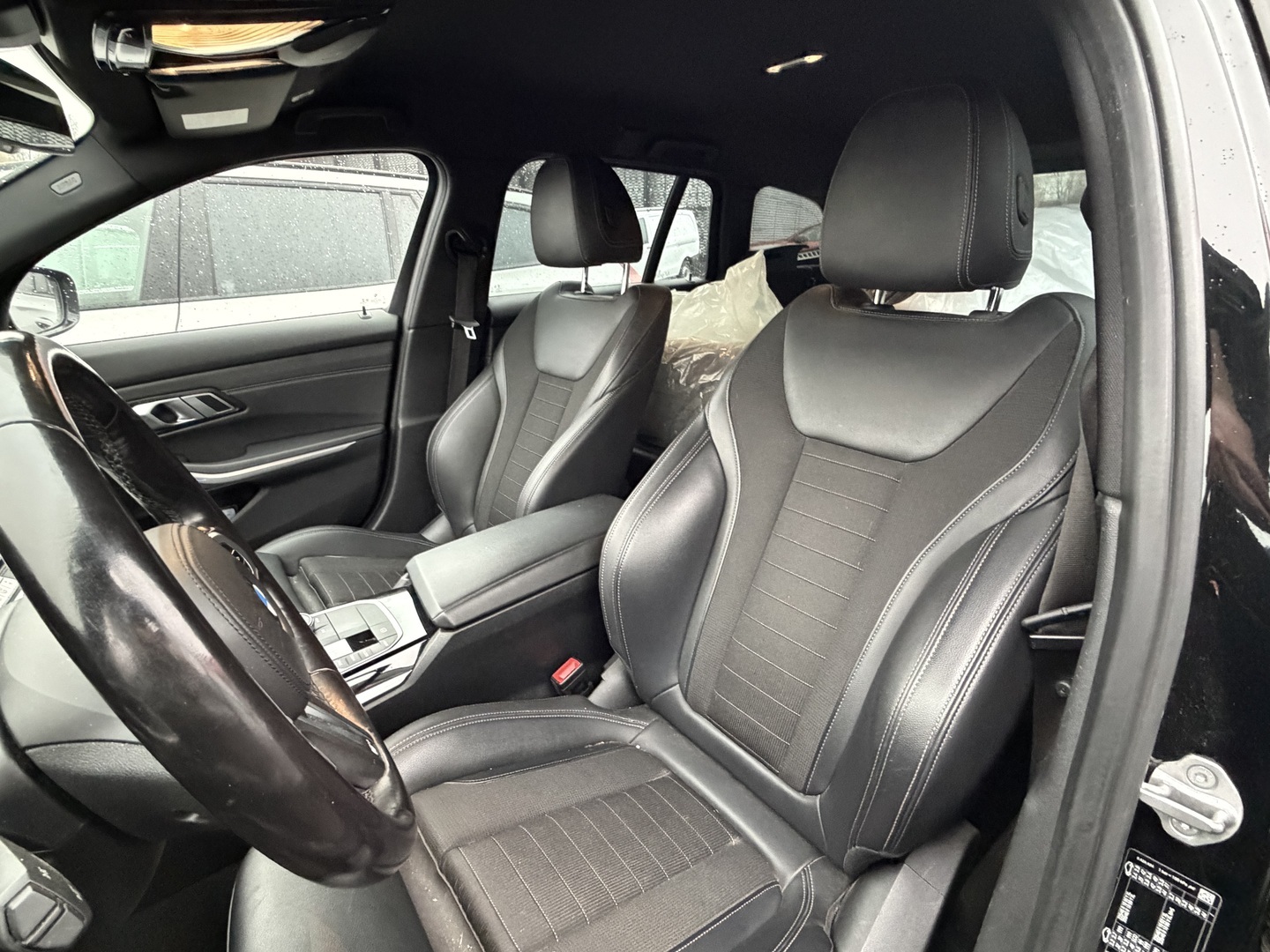 BMW - 330 - G21 Touring 330e xDrive A Charged Edition Sport - Farmari