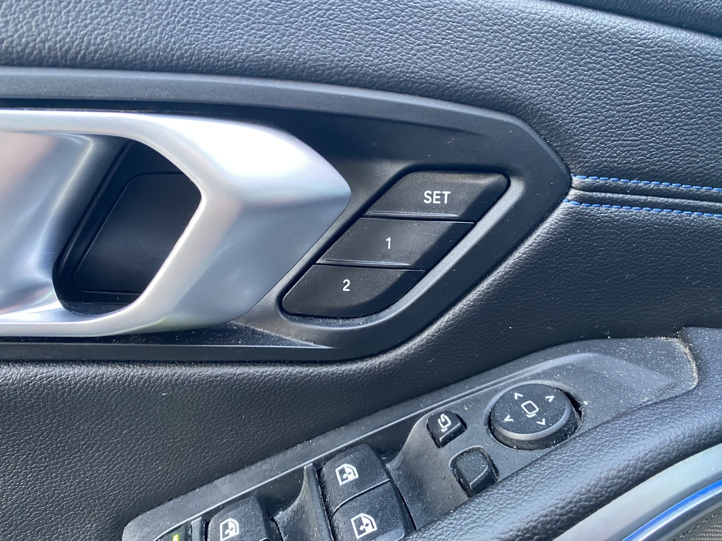 BMW - 330 - G21 Touring 330e xDrive A Charged Edition M Sport - Farmari