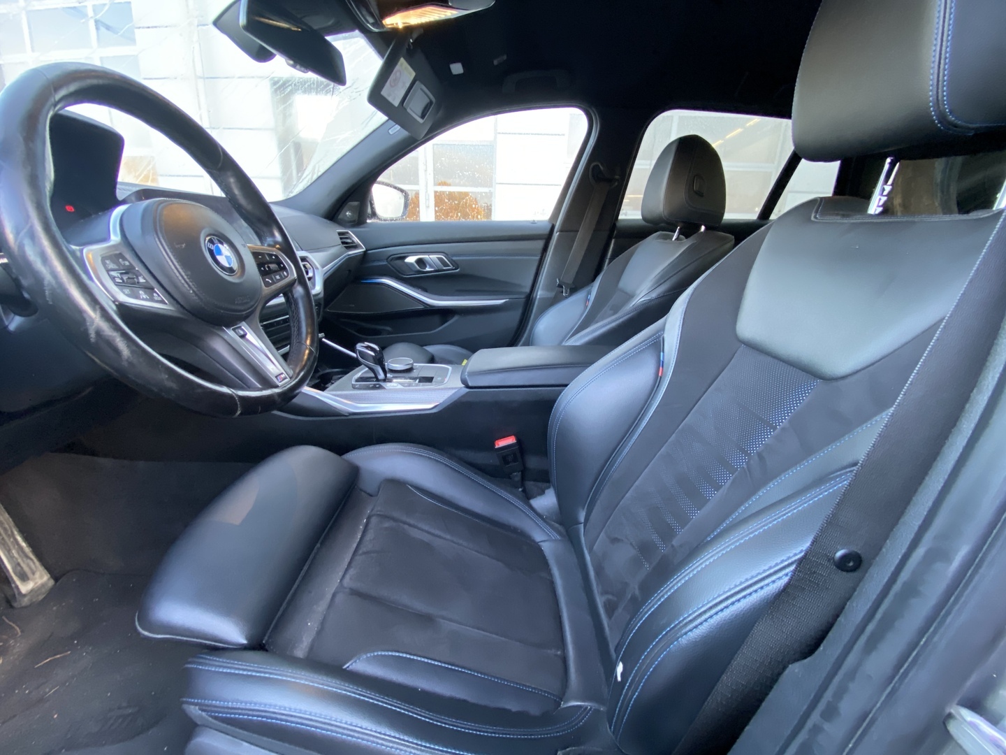 BMW - 330 - G21 Touring 330e xDrive A Charged Edition M Sport - Farmari