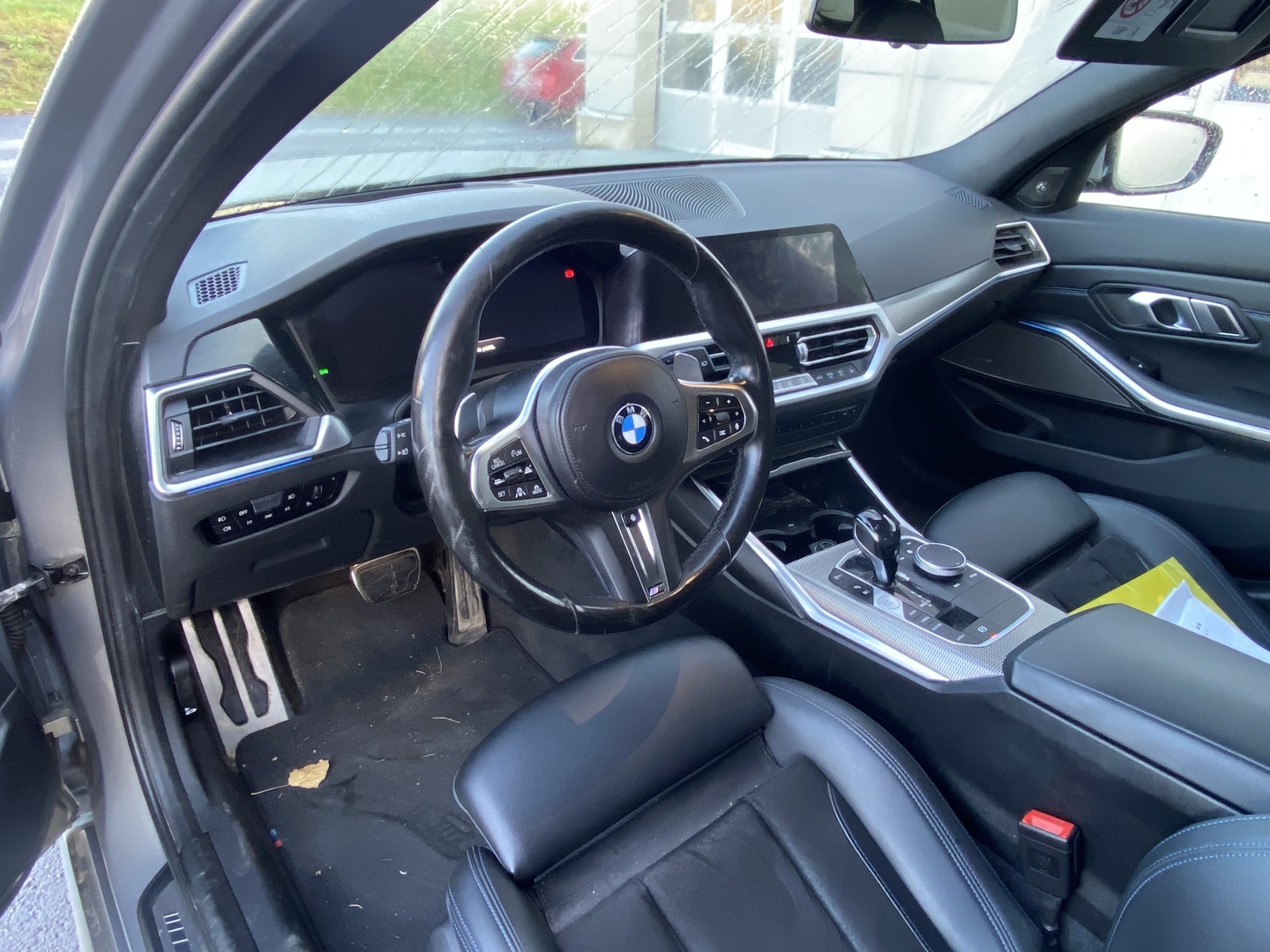 BMW - 330 - G21 Touring 330e xDrive A Charged Edition M Sport - Farmari