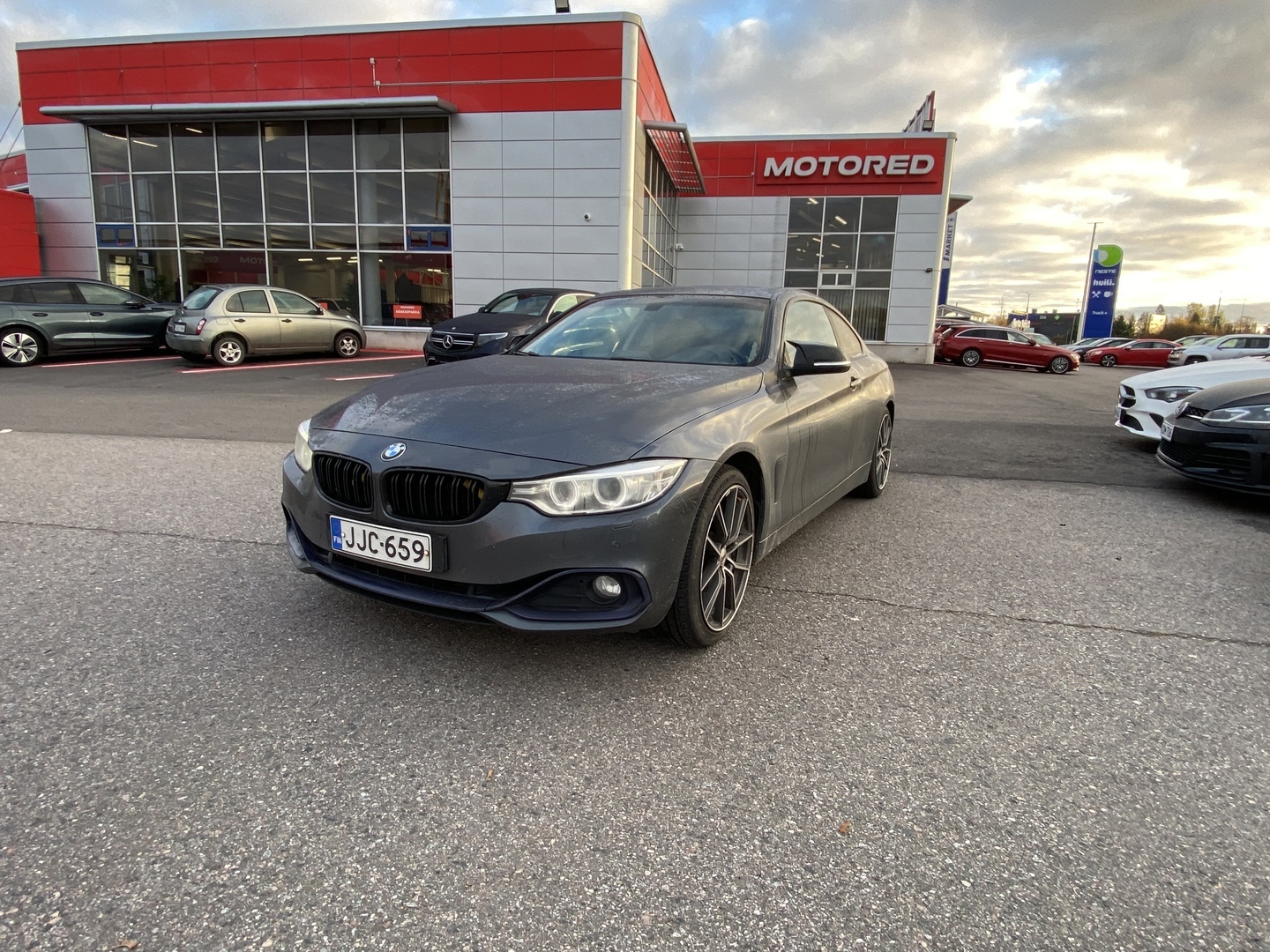 BMW - 428 - F32 Coupe 428i TwinPower Turbo A xDrive Business Automatic Sport - Coupe