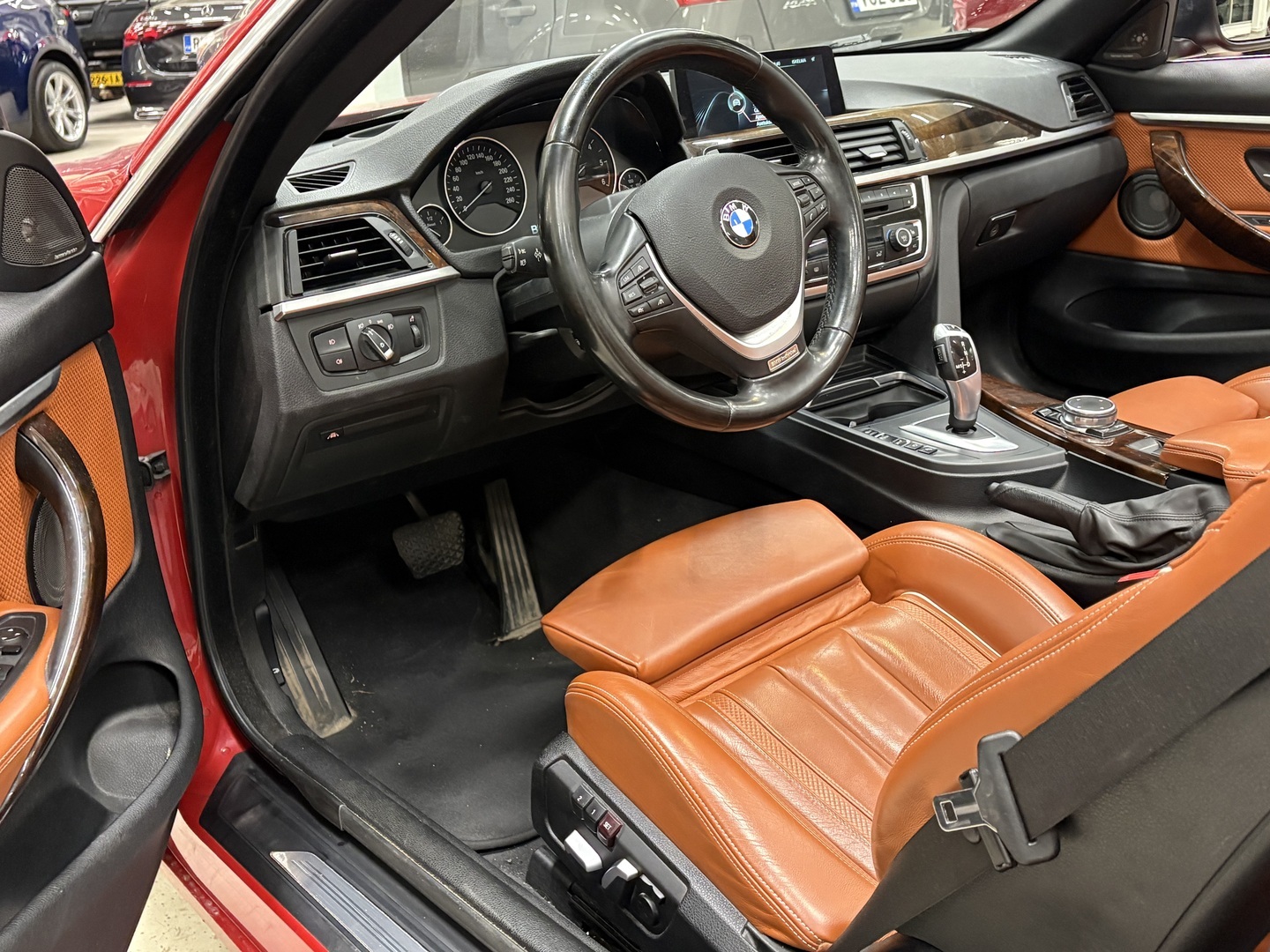 BMW - 435 - F33 Cabriolet 435d A xDrive Business Luxury - Avoauto