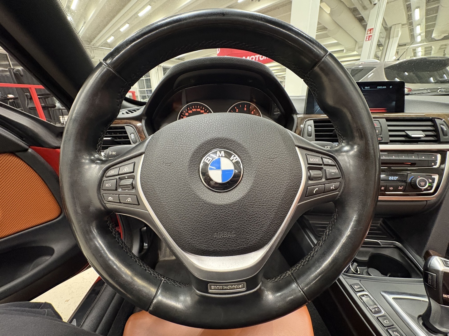 BMW - 435 - F33 Cabriolet 435d A xDrive Business Luxury - Avoauto