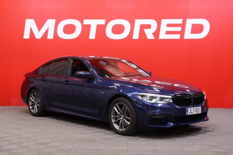 BMW - 520 - G30 Sedan 520d A xDrive Business Comfort - Sedan