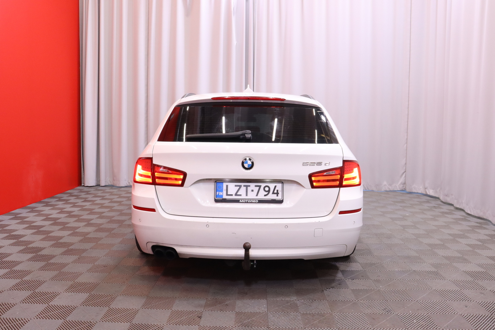 BMW - 525 - TwinPower Turbo Sport A xDrive F11 Touring Business - Farmari