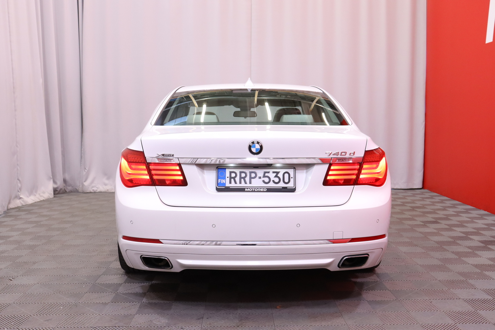 BMW 740 d xDrive 2012, bild 4/41