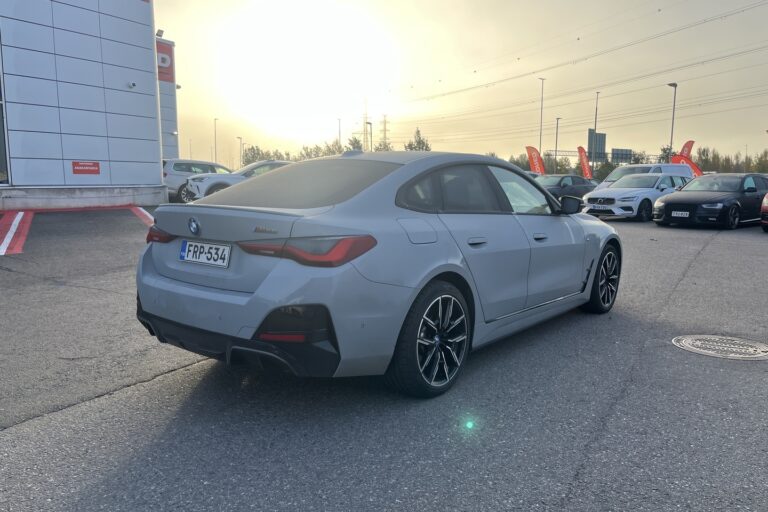 BMW i4 M50