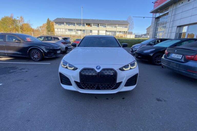 BMW i4 M50