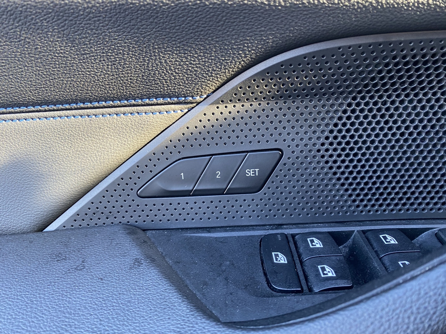 BMW - I4 M50 - Charged - Sedan