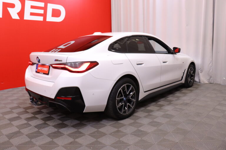 BMW i4 M50