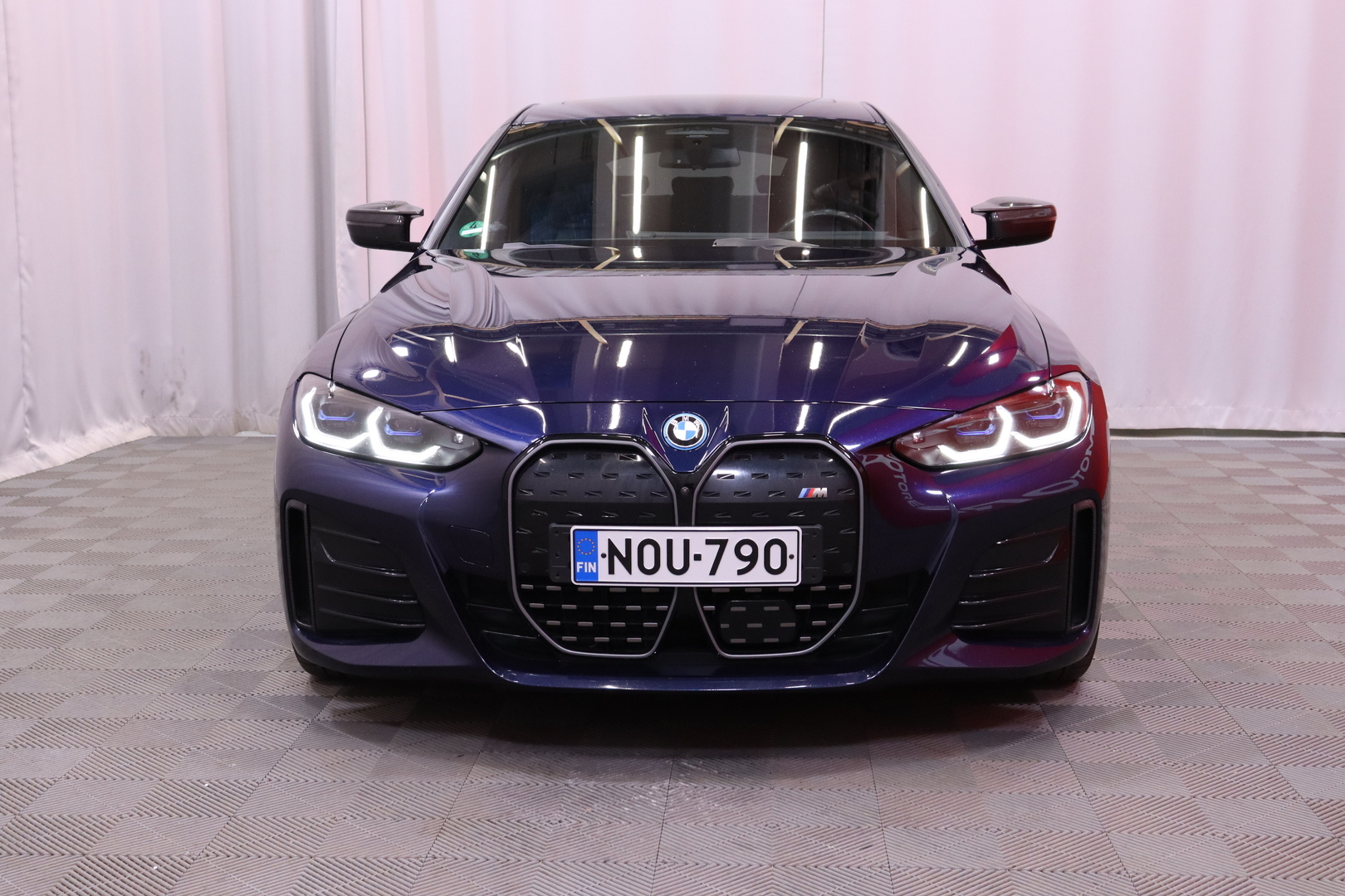 BMW - I4 M50 - Super Charged Motorsport engineering - Sedan