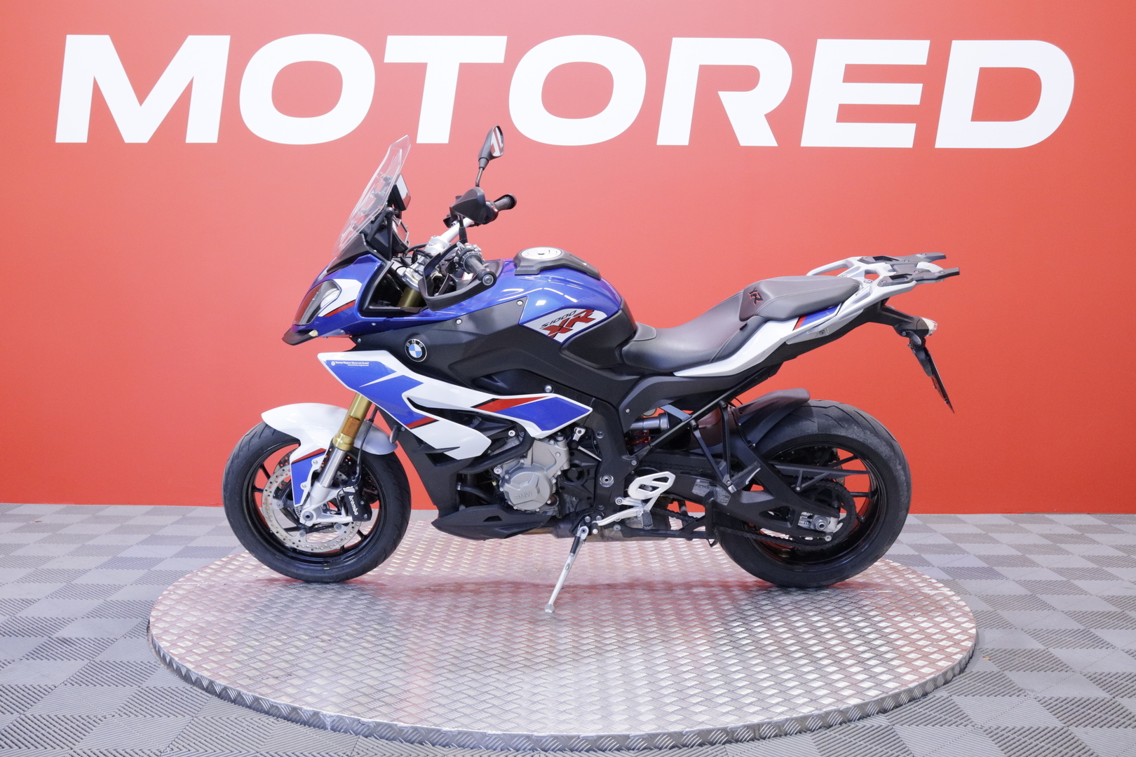 BMW - S - 1000XR // Navi / Vakkari / ESA / SC-Project / Shifter / Ajomodet // - Moottoripyörä