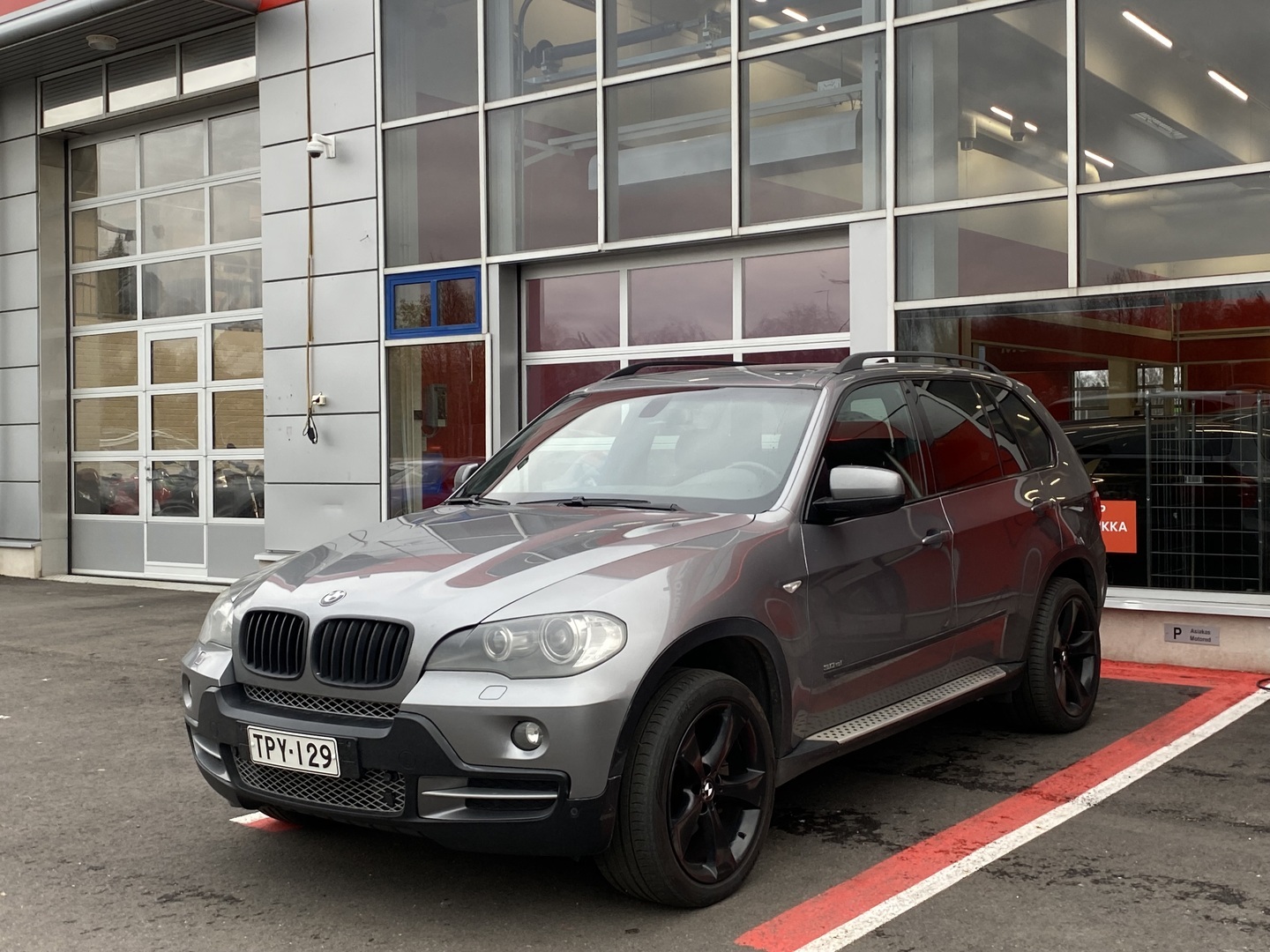 BMW - X5 - 3,0si E70 SAV - Maastoauto
