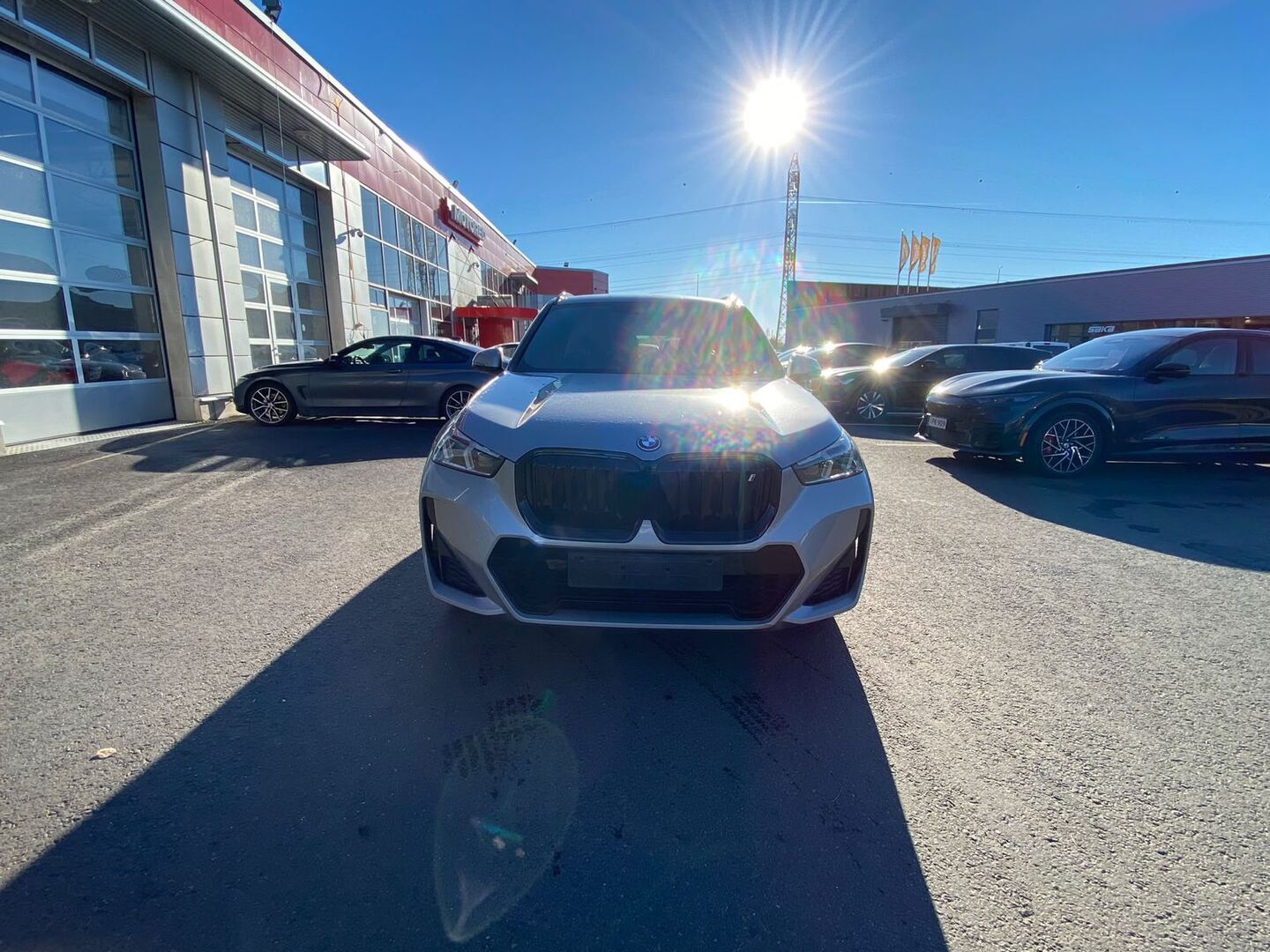 BMW - iX1 - U11 30 xDrive Charged Edition M Sport - Maastoauto