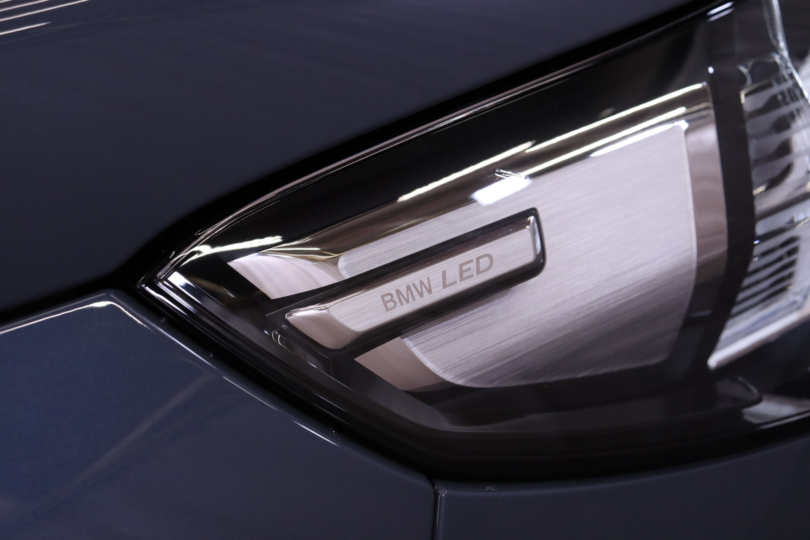 BMW - iX1 - U11 30 xDrive Fully Charged M Sport - Maastoauto