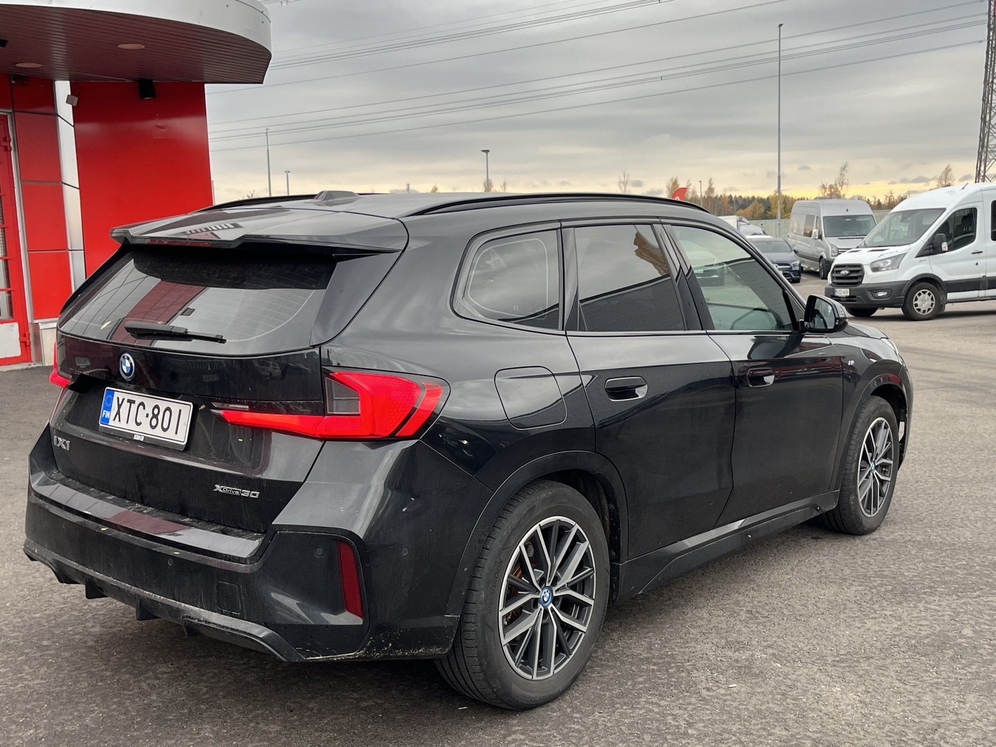 BMW - iX1 - U11 30 xDrive M Sport - Maastoauto