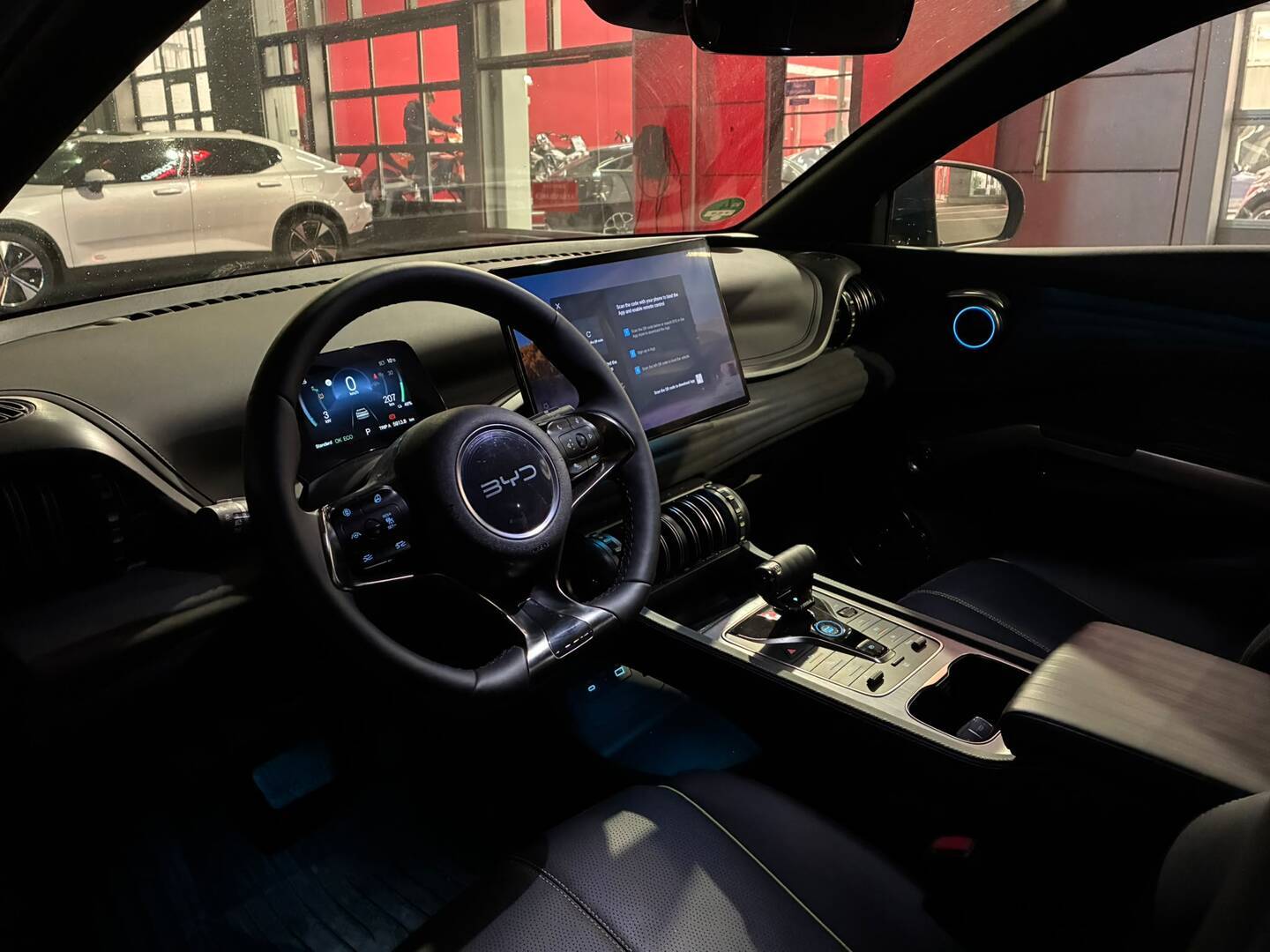BYD - Atto 3 - Design - Maastoauto